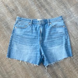 Universal Thread mom jean shorts